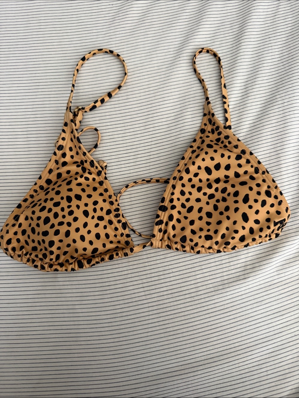 Billabong bikini top